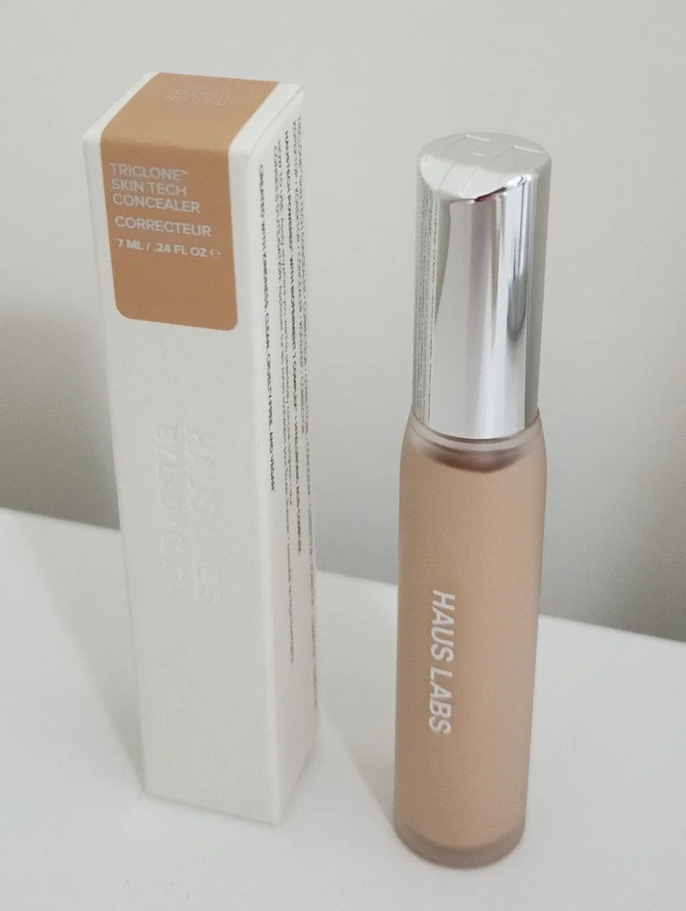 Haus Labs Triclone™ Skin Tech Concealer (Shade 13 Light Neutral)